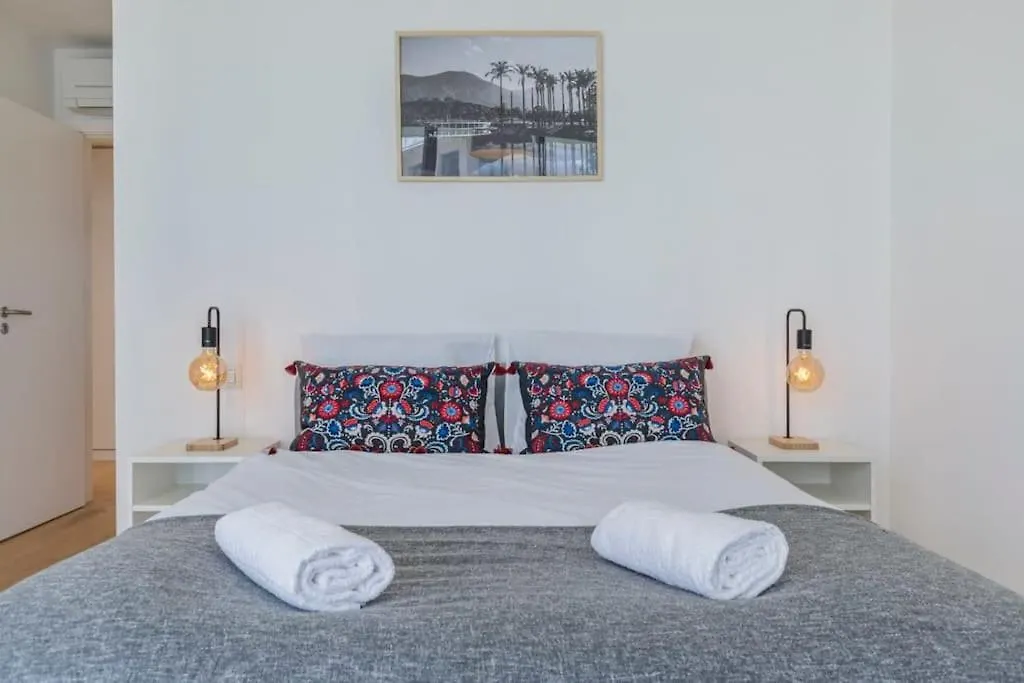 Апартаменты Campolide 2 Bedroom Delight By Innkeeper Лиссабон