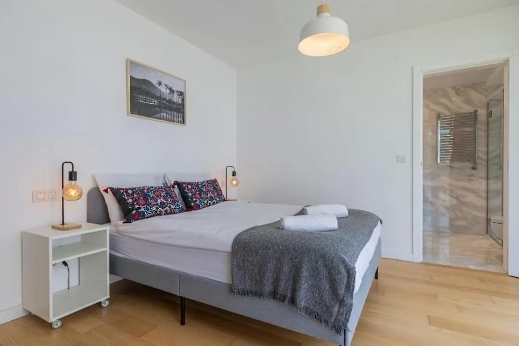 Апартаменты Campolide 2 Bedroom Delight By Innkeeper Лиссабон