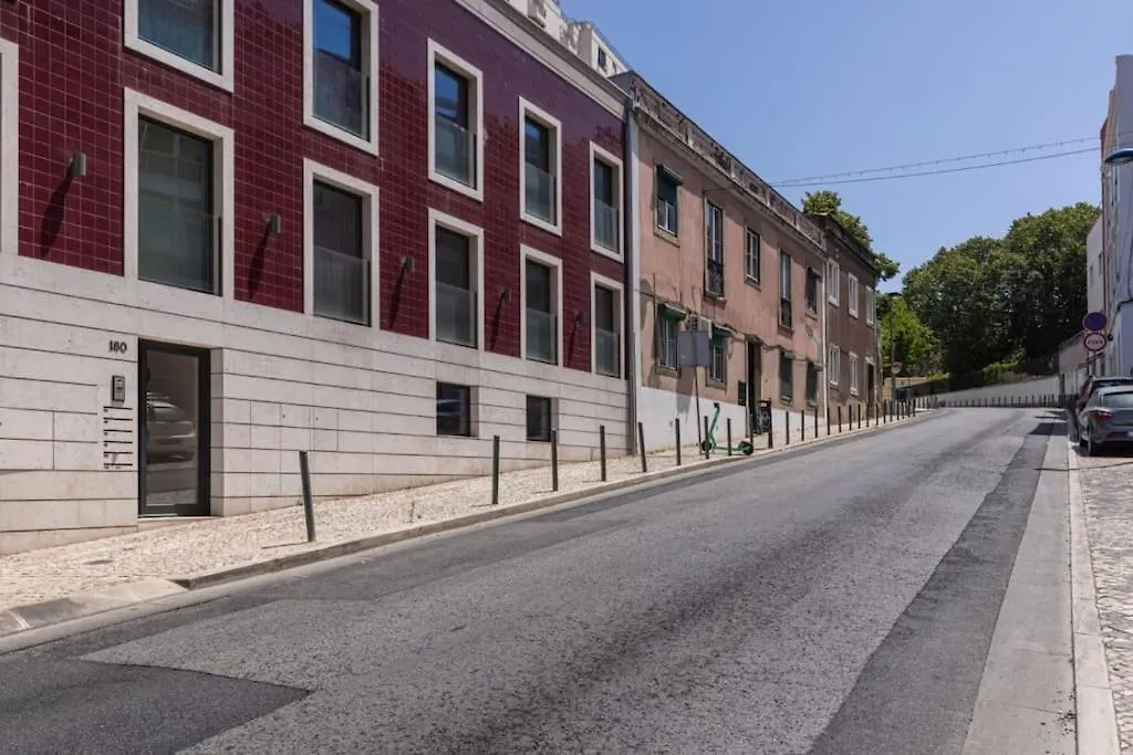 Campolide 2 Bedroom Delight By Innkeeper Lisbon Portugal