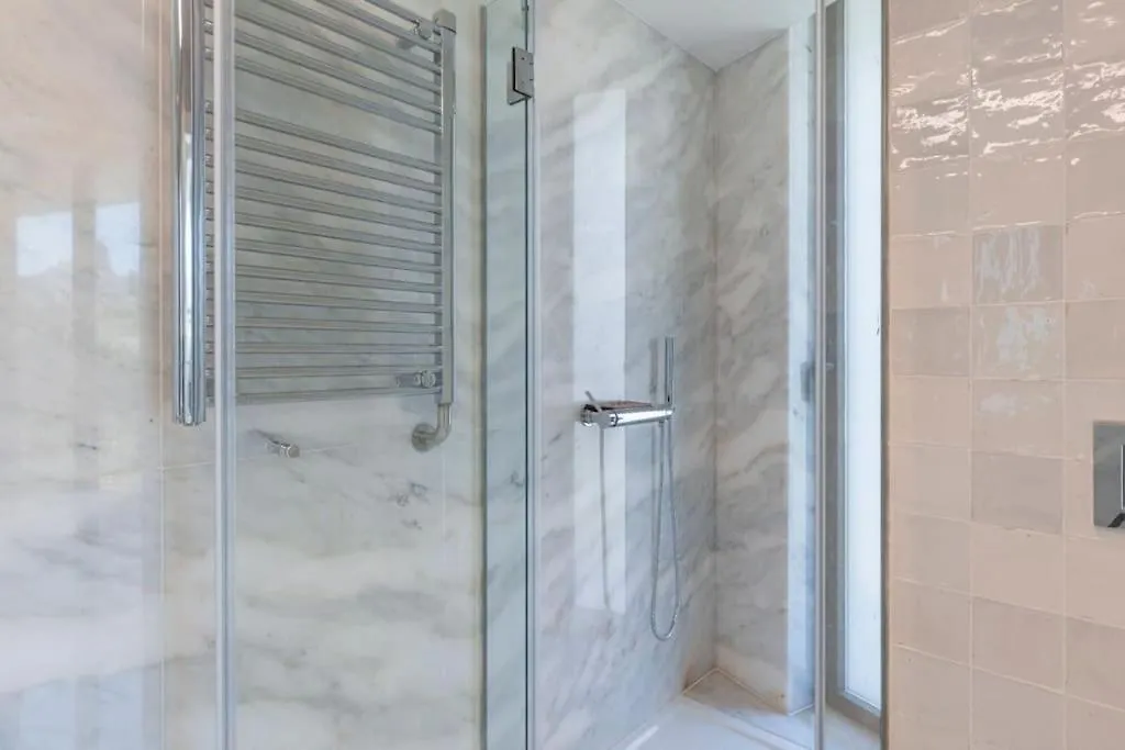 Campolide 2 Bedroom Delight By Innkeeper Lisbon 0*,